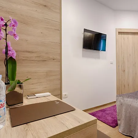 Guest house Pearl By Nono Ban 4*