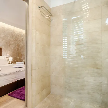 Pearl By Nono Ban Guest house