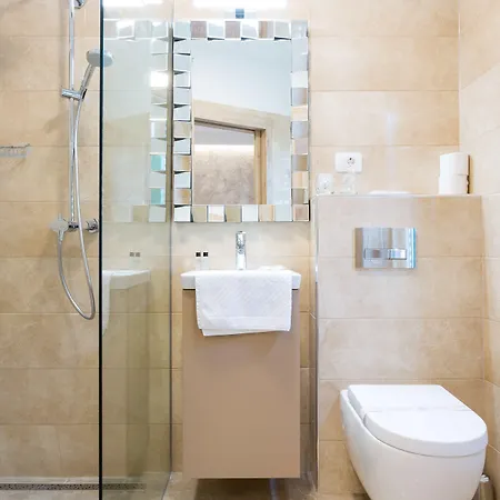 Guest house Pearl By Nono Ban 4*