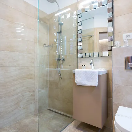 Guest house Pearl By Nono Ban 4*