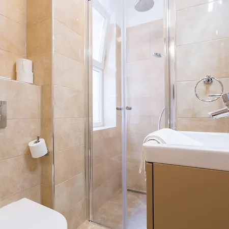 Pensionat Pearl By Nono Ban 4*