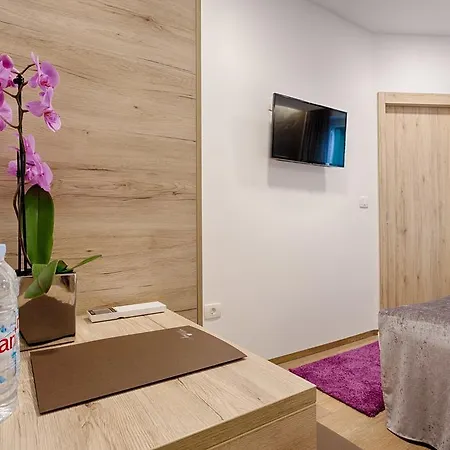 Guest house Pearl By Nono Ban 4*