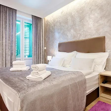 Pearl By Nono Ban 4*