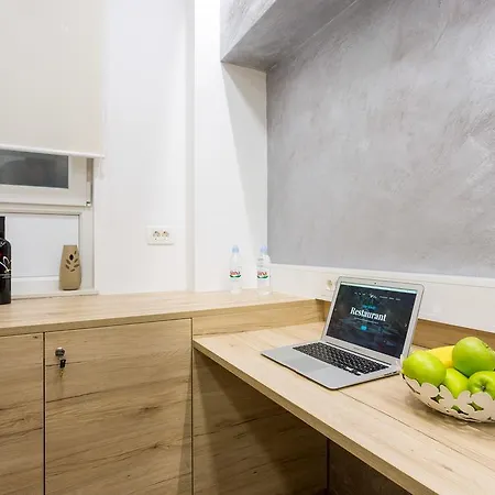 Pearl By Nono Ban 4* Split